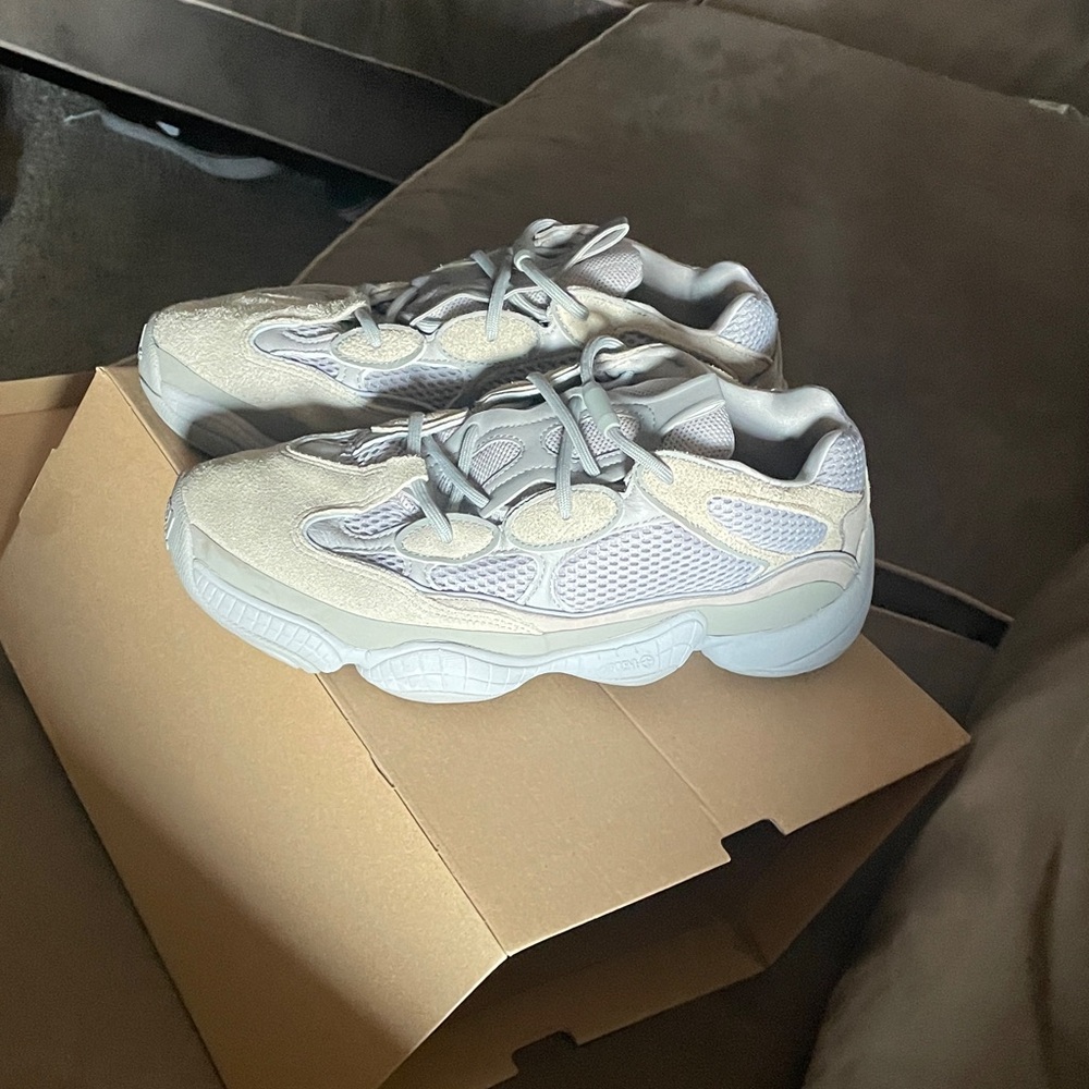 Yeezy 500 Stone Salt